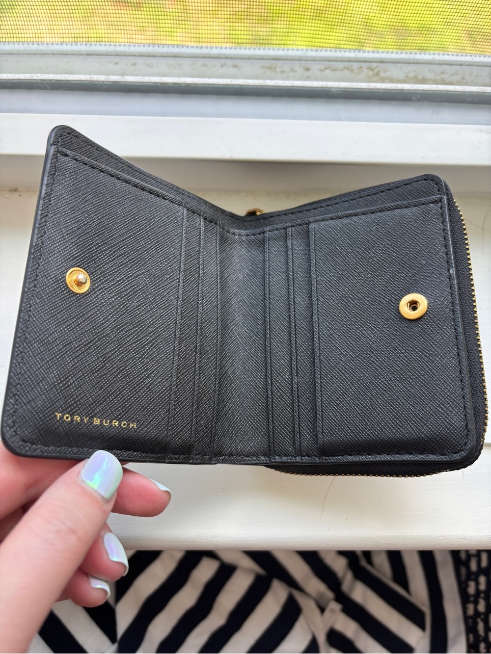 Tory Burch Emerson Mini Wallet - Picture 3 of 7